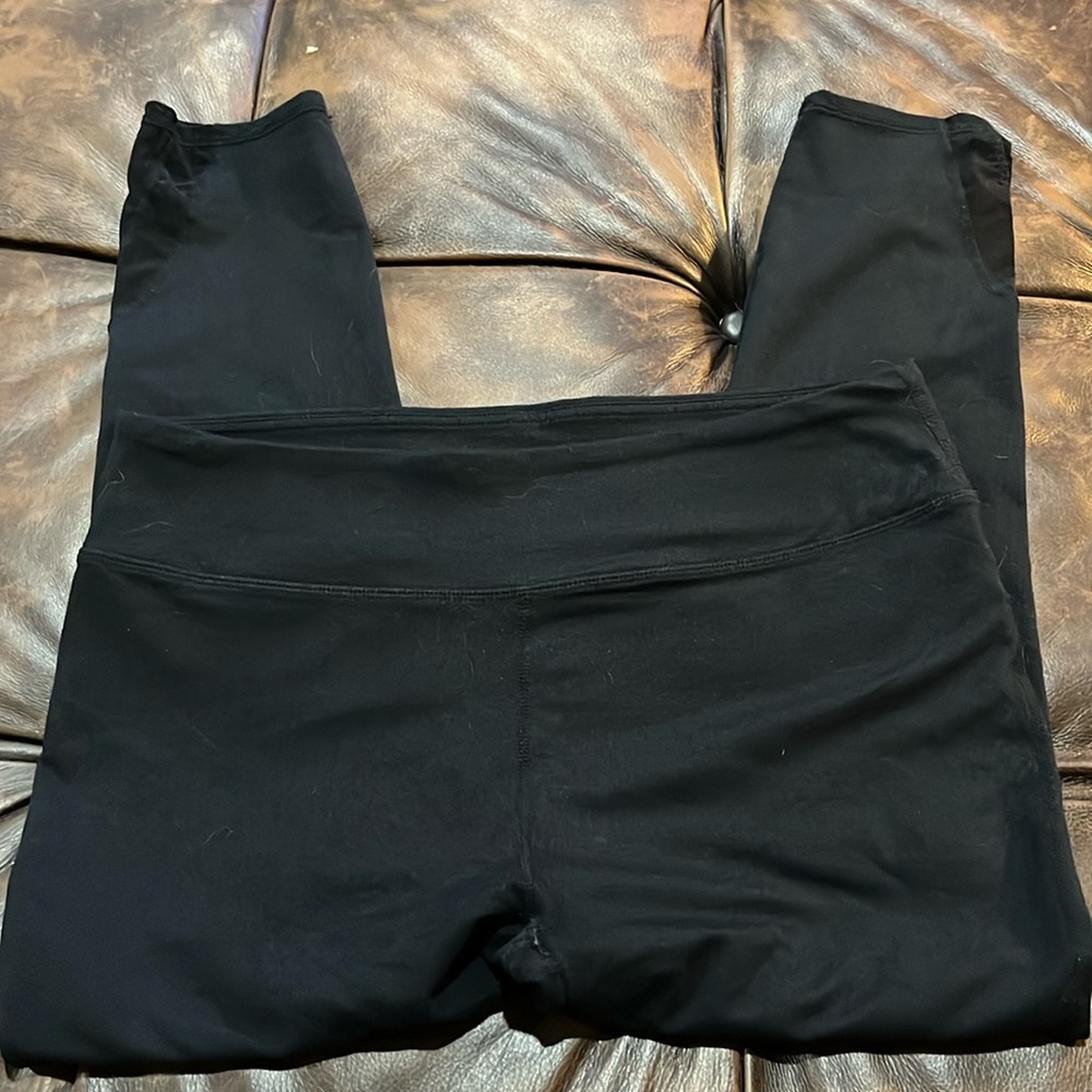 Fabletics Leggings Size L